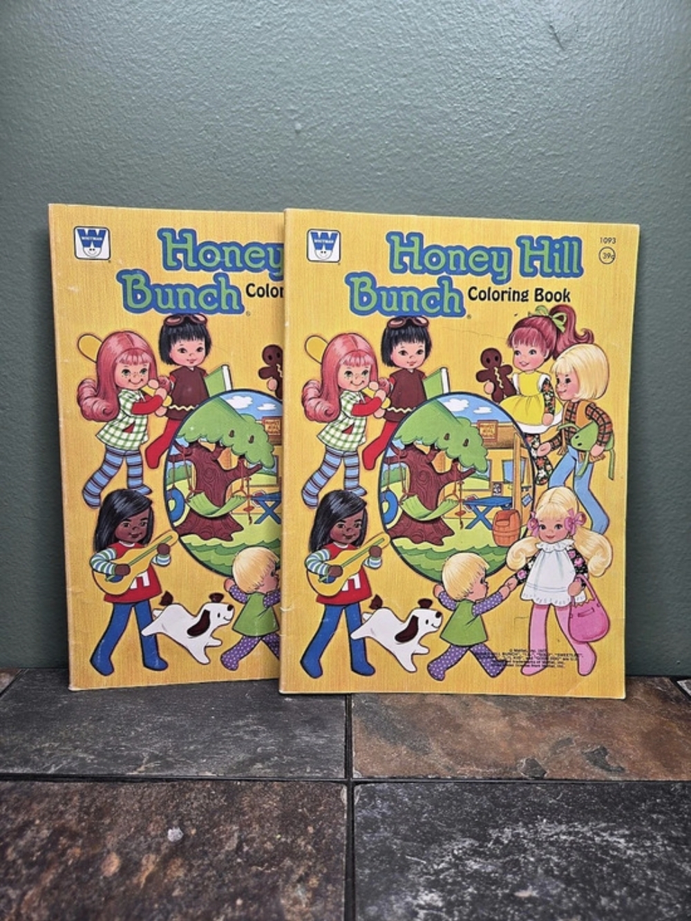 Honey Hill Bunch Coloring Book Coloring Books Yellow Multicolor Set 1977